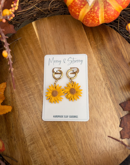 Sunny Sunflower Huggies